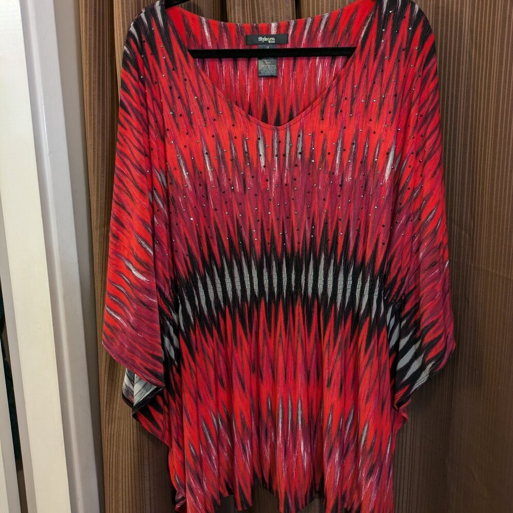 Style & Co Beautiful Red and black top